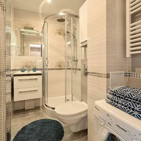 8 Pietro Ul Wielkopolska 슈체친