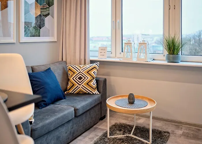 8 Pietro Ul Wielkopolska *